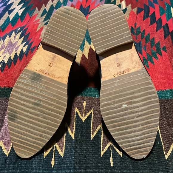 Nisolo Chelsea Boots - Picture 8 of 8